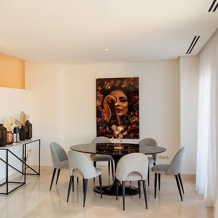 Penthouse With Sea Views In Nueva Andalucia * Marbella