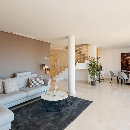 Penthouse With Sea Views In Nueva Andalucia Apartment Marbella