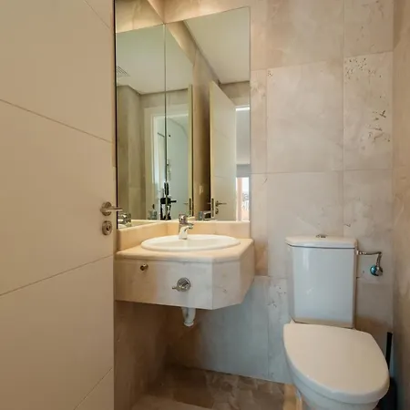 Apartament Penthouse With Sea Views In Nueva Andalucia